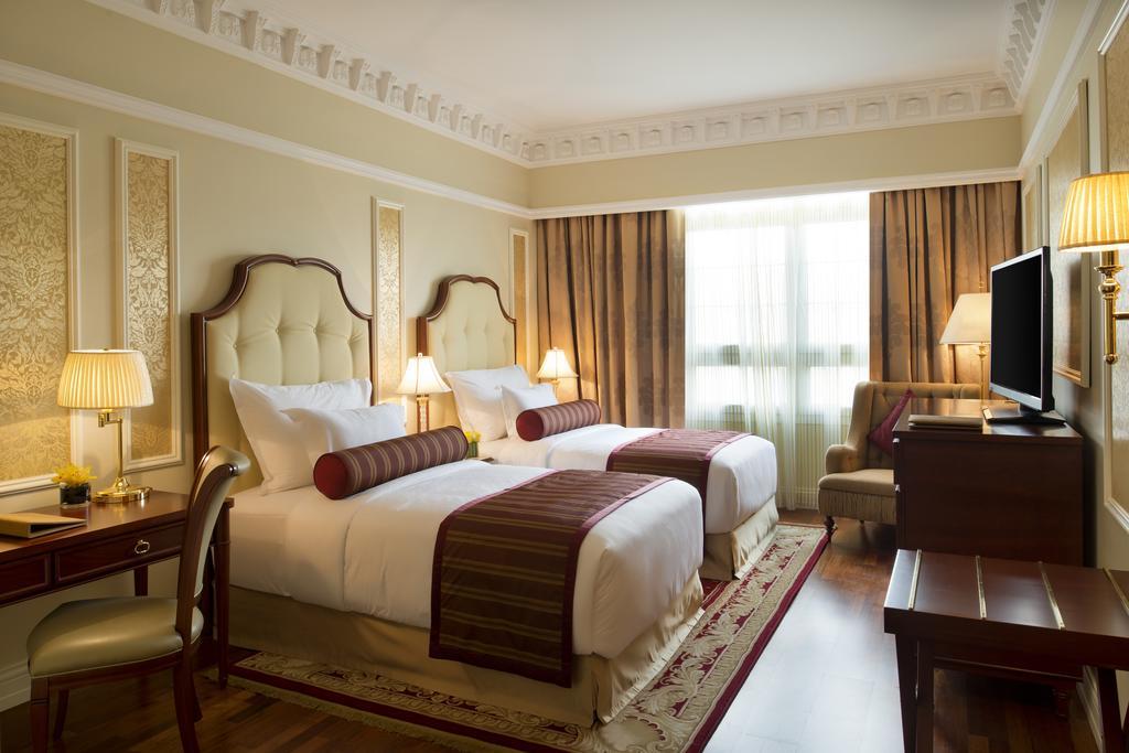Warwick Doha Hotel Стая снимка